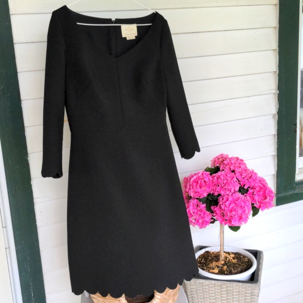 Kate Spade black scalloped edge dress size 0